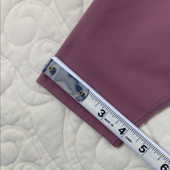 Fabletics Cropped Leggings Mauve - Picture 8 of 11